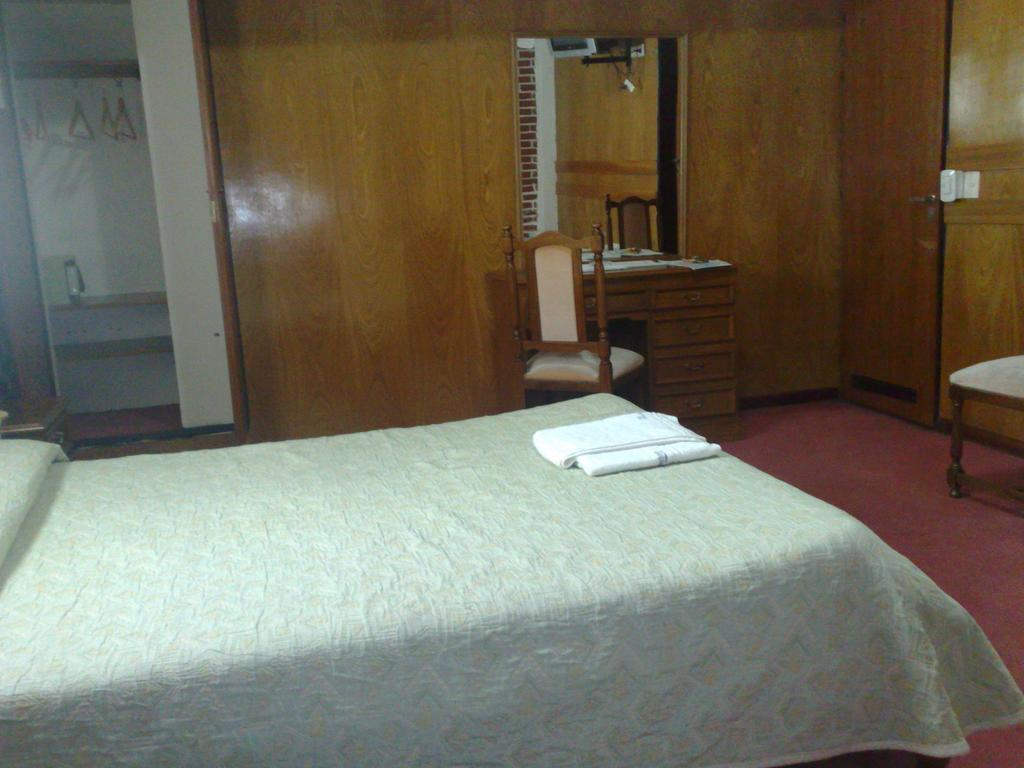 Hotel Americano Buenos Aires Luaran gambar