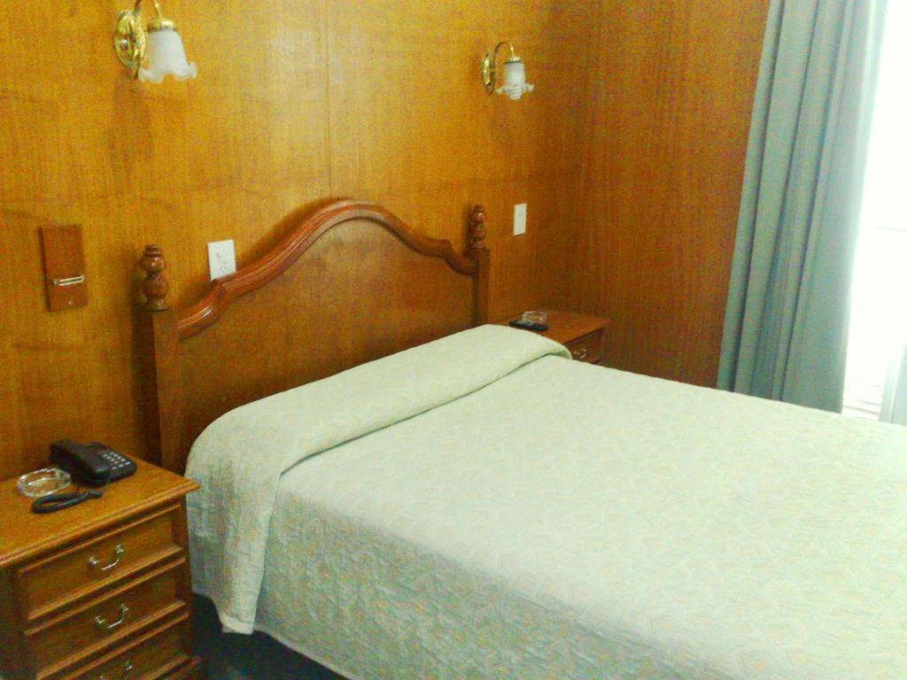 Hotel Americano Buenos Aires Luaran gambar